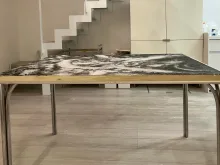 50号の点描画制作中