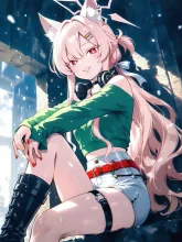 私服アキラ