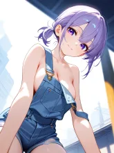 サロペットの少女②
