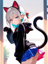 にゃ、にゃ〜…