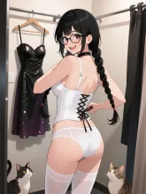 「穂蔵　灯子(ほのぐら　とうこ)」の着替え中