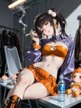 人形現る、展示会マスコット? — SUPP3392493さんのAIイラスト