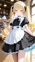 冥土喫茶で働く黄色ちゃん