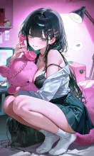 昭和の夜ふかしって感じ（黒電ならぬビンクの電話）