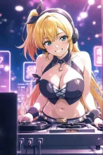クラブの夜のDJ·ネオン輝くDJブース の投稿作品