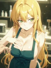 「お客様！喫茶店ですよ！手を引っ込めて下さいね❗️」