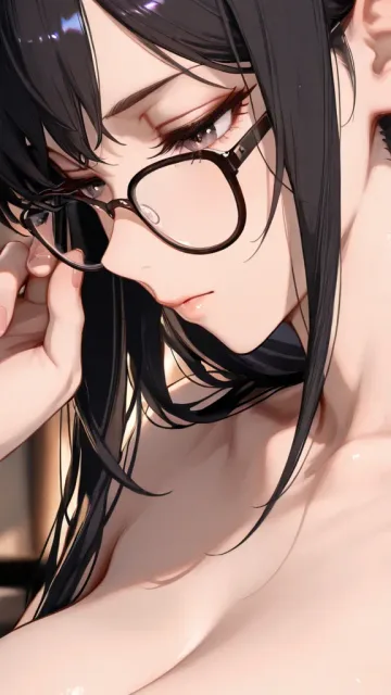 黒眼鏡をかけた女性