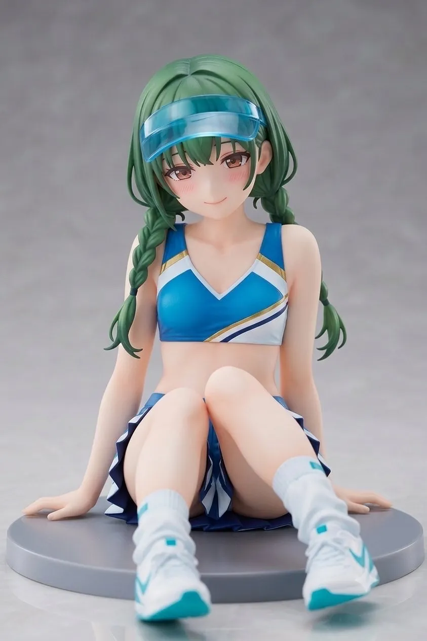木陰で座る三つ編みチアガール…フィギュア…緑