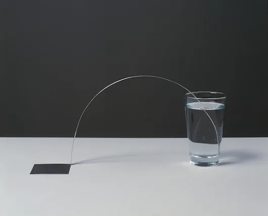 「鴨治晃次 展|不必要な物で全体が混乱しないように」