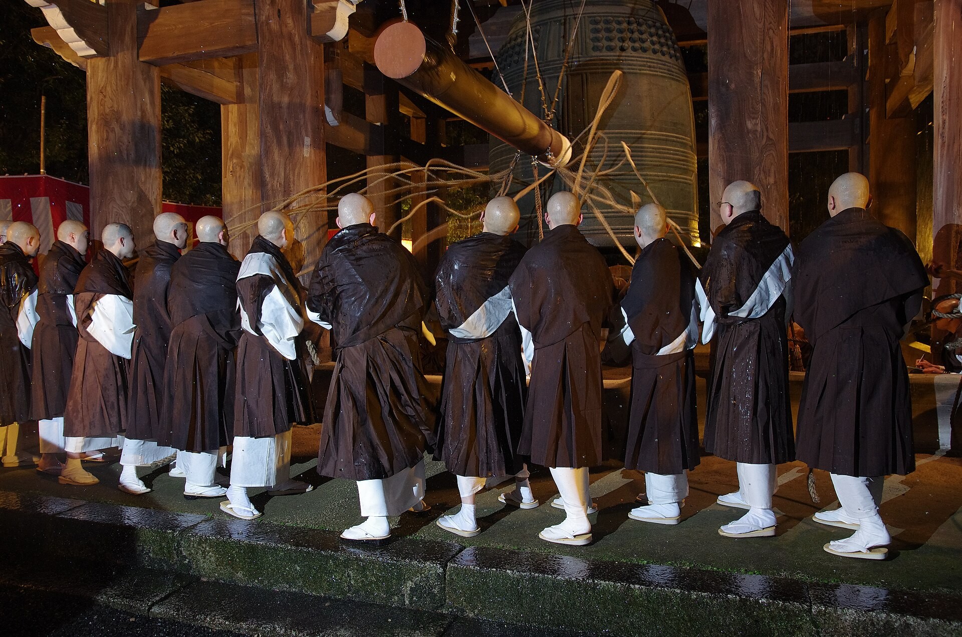 知恩院 除夜の鐘