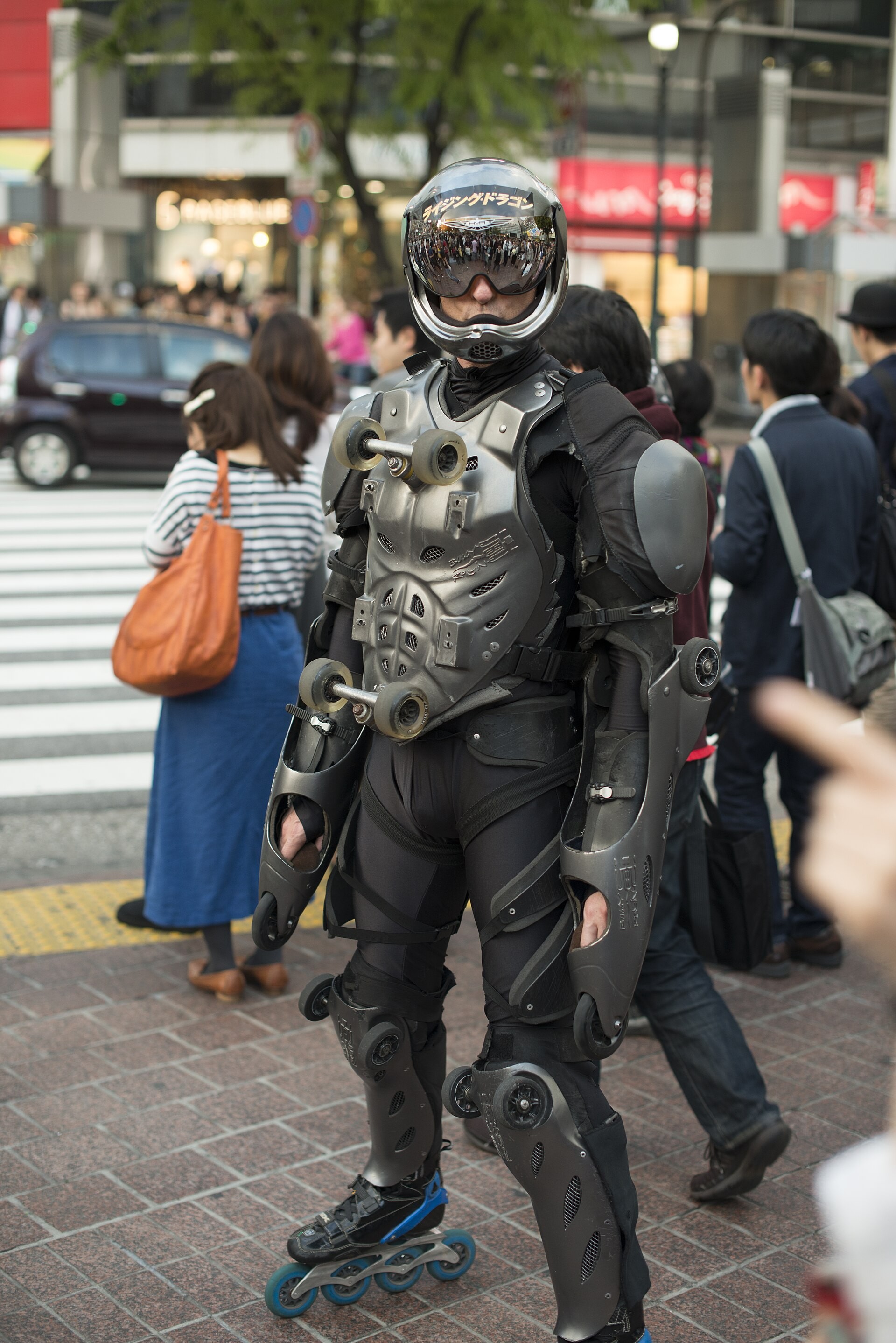 acosta! イオンモール大日