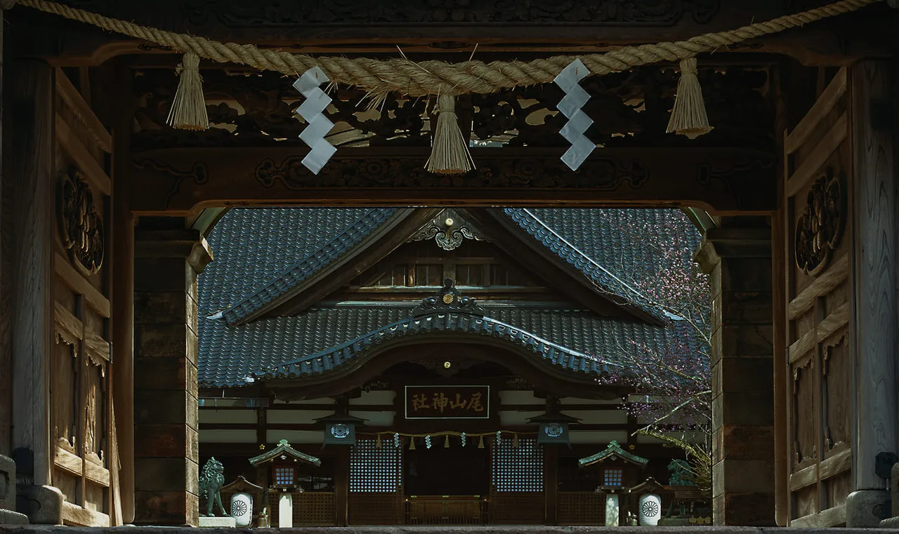 尾山神社 神門夜間ライトアップ 2026