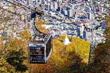 札幌もいわ山ロープウェイの紅葉 2026