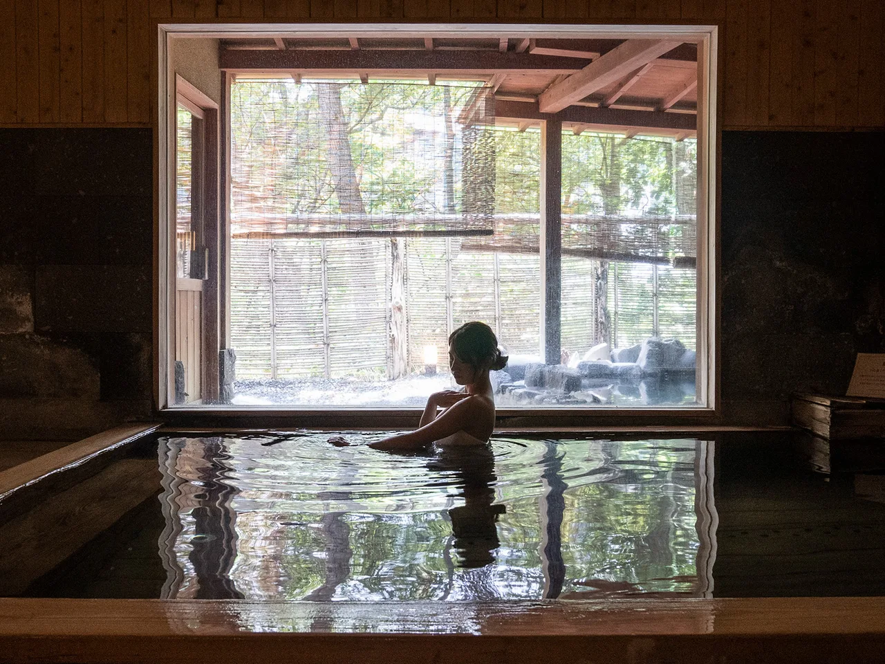【紅葉・見ごろ】札幌・定山渓温泉 2026