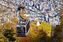 札幌もいわ山ロープウェイの紅葉 2026