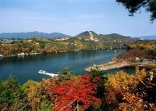 恵那峡県立自然公園の紅葉 2026