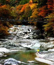 中川温泉の紅葉 2026